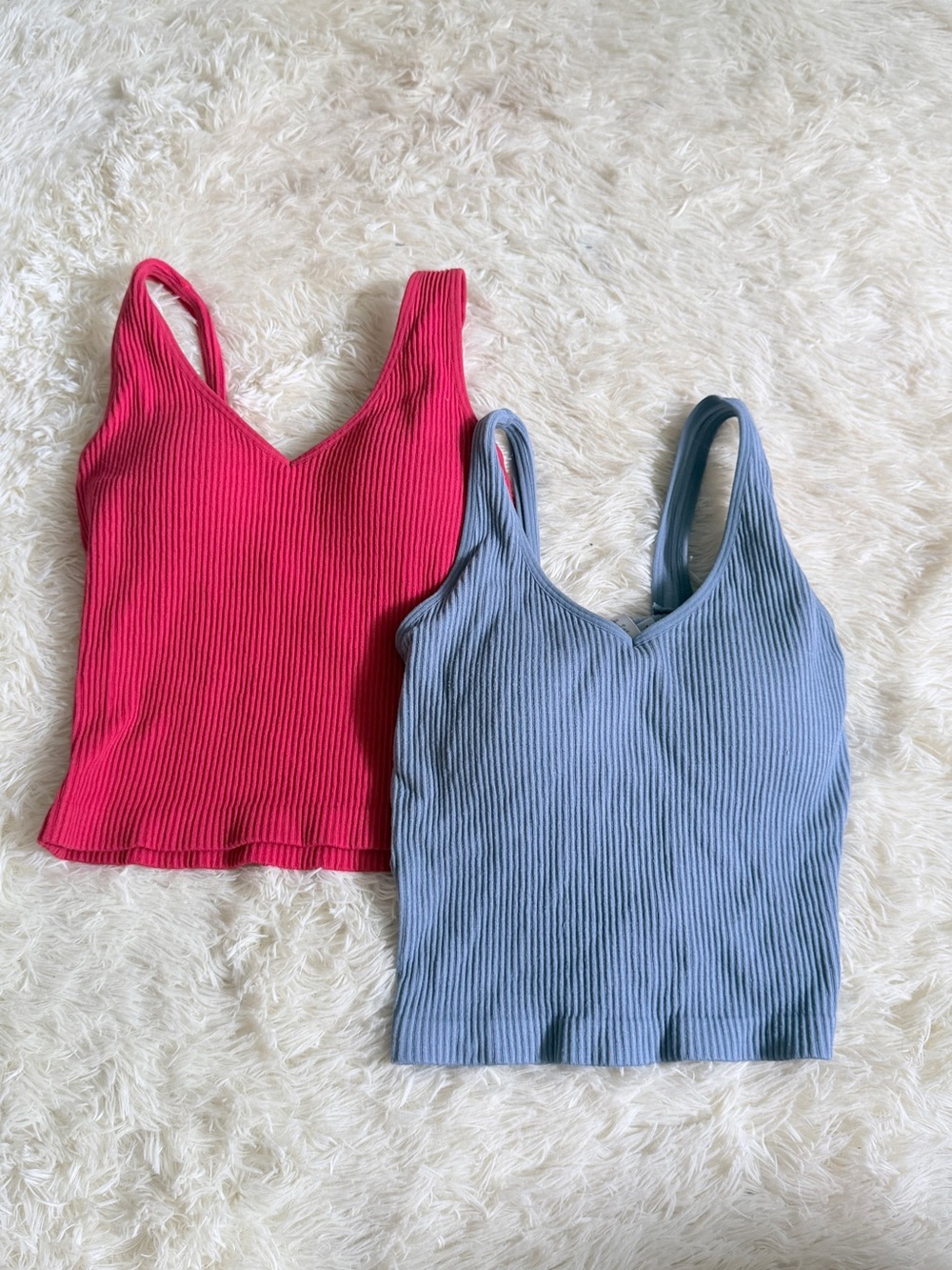 Ribbed Cropoed V-Neck Tank Top - Red and Blue with Built in Bra